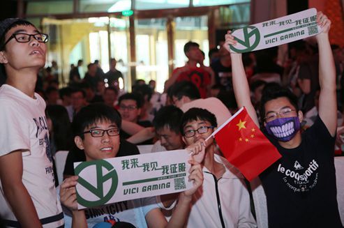 玩家蜂拥入场 中国区预选赛开赛日现场精彩瞬间