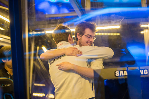 上海特锦赛主赛事第三日 豪强纷纷爆冷