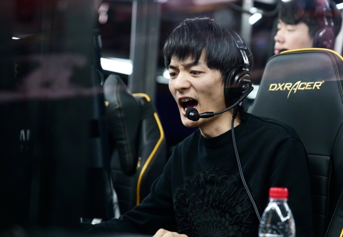 DOTA2亚洲邀请赛主赛事首日战况：VG最后时刻强势捍卫主场